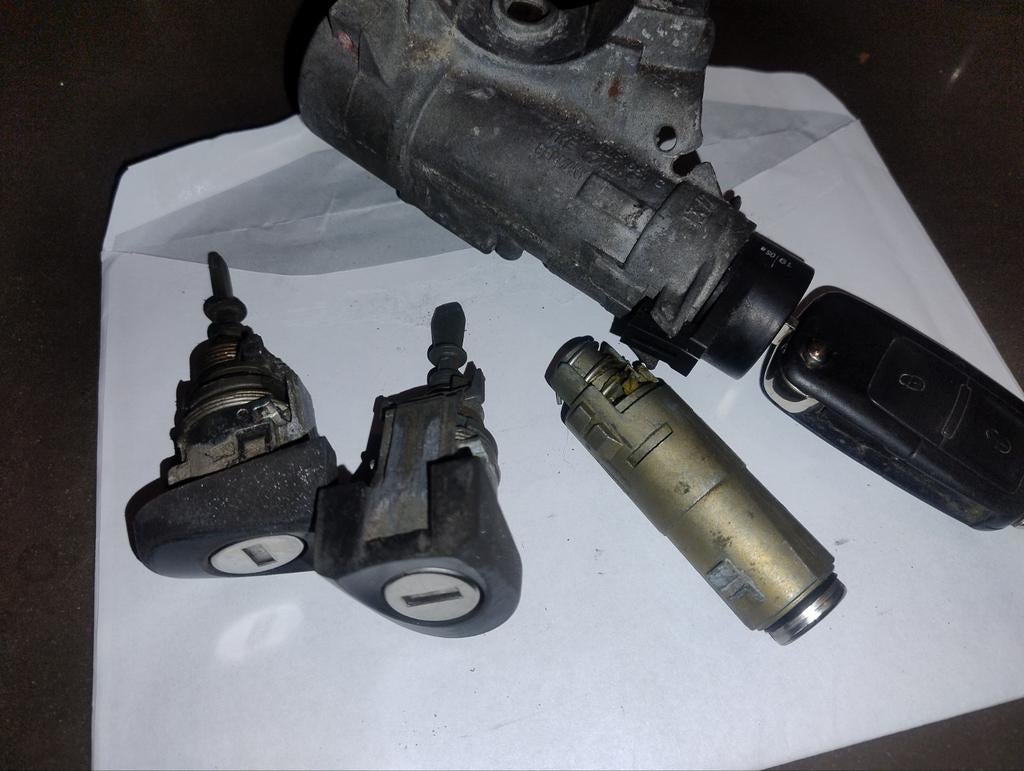 Slotenset VW Transporter T5, Auto-onderdelen, Carrosserie en Plaatwerk, Ophalen of Verzenden, Gebruikt, Achter, Volkswagen