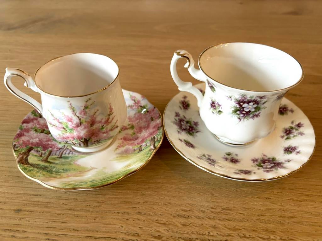 Royal Albert kop en schotels, Ophalen of Verzenden, Zo goed als nieuw, Porselein, Kop en/of schotel
