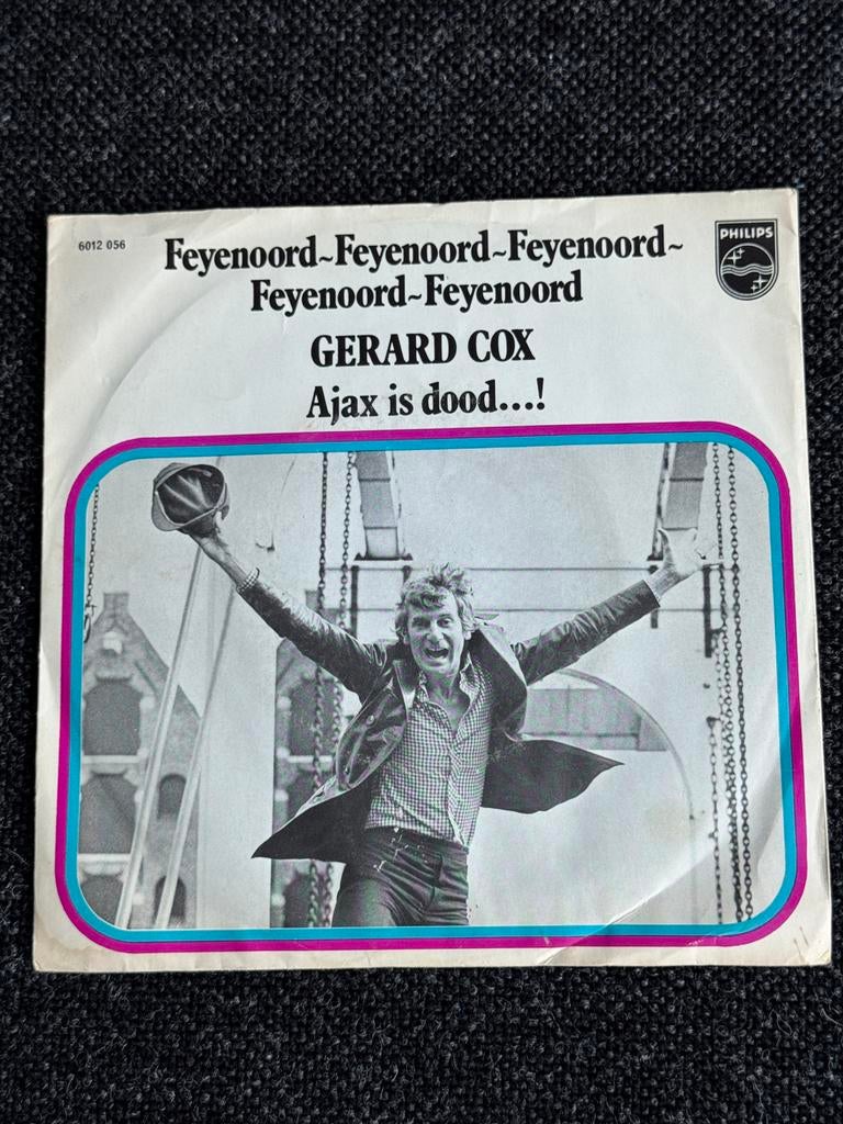 Feyenoord Single - Gerard Cox - Ajax is dood!, Ophalen of Verzenden, Gebruikt, Nederlandstalig