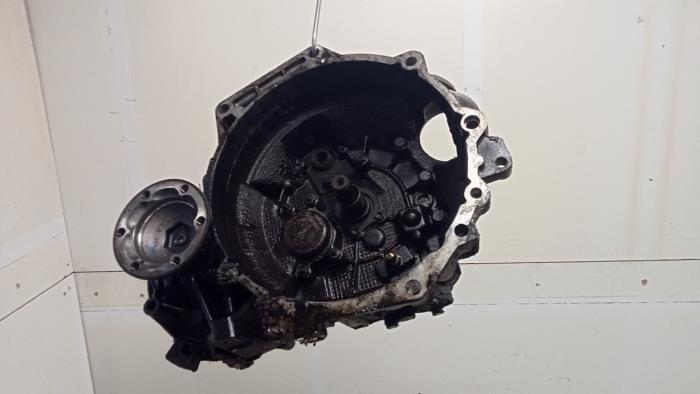 Versnellingsbak van een Volkswagen Caddy, Auto-onderdelen, Transmissie en Toebehoren, Gebruikt, -, Volkswagen, -