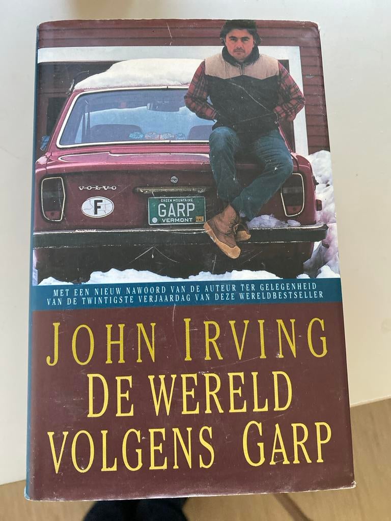 De Wereld Volgens Garp - John Irving, Ophalen of Verzenden, Gelezen, Nederland