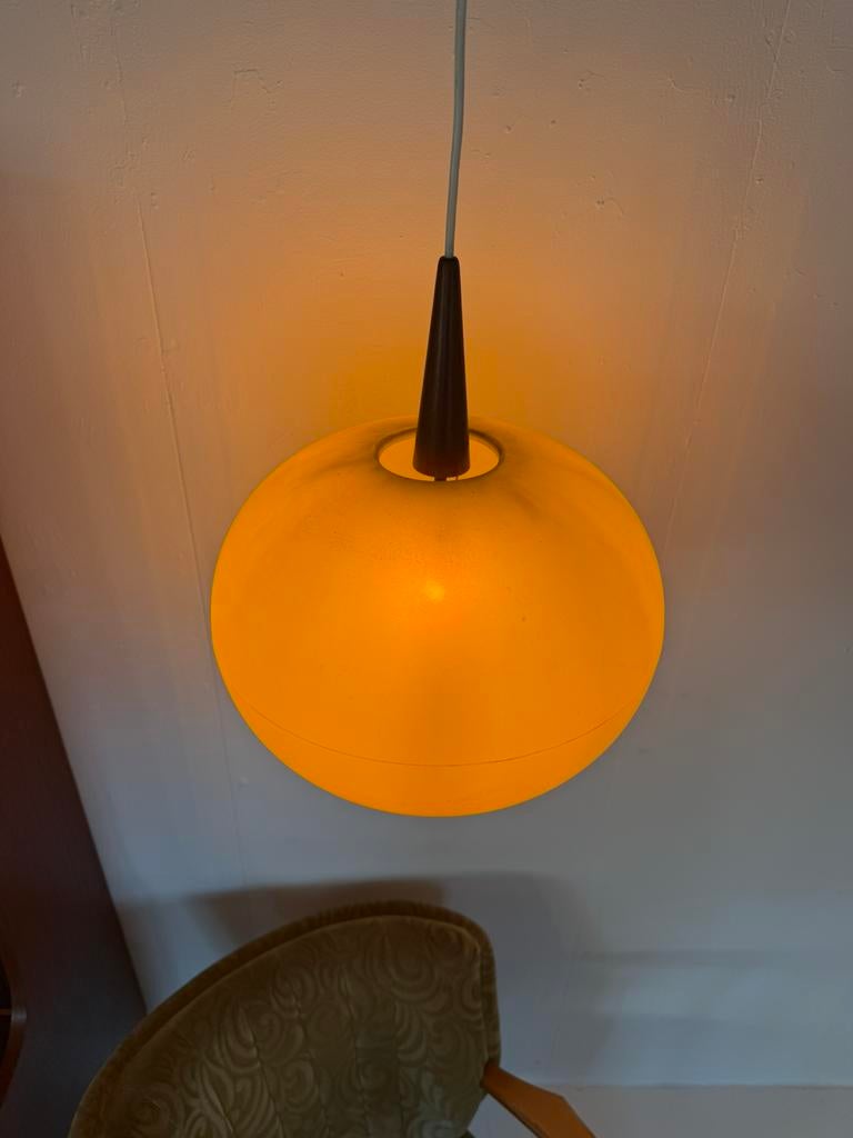 Vintage Deense teak & kunststof hanglamp ‘60, Ophalen of Verzenden, Zo goed als nieuw, Hout, Vintage retro buisframe design rotan webbing papercord deens