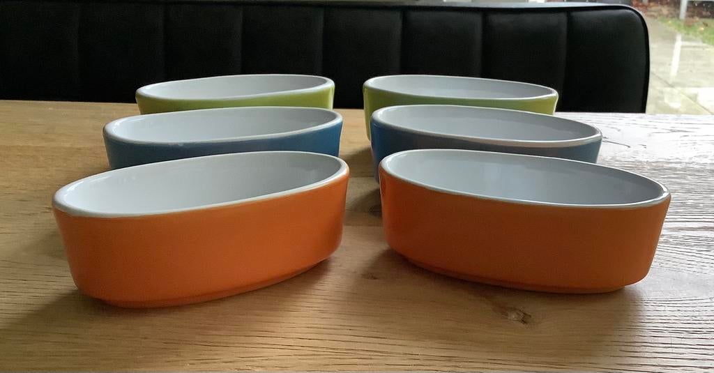Set van 6 gekleurde ovale schaaltjes, 12,5 cm. Nieuw, Overige typen, Nieuw, Ophalen of Verzenden, Overige stijlen
