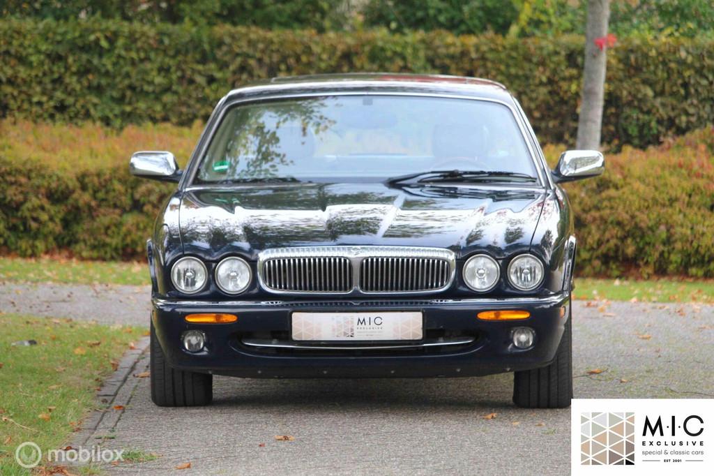 Daimler 4.0 Super V8 | Gereviseerde motor | Inruil Mogelijk, Achterwielaandrijving, Gebruikt, 1770 kg, Blauw