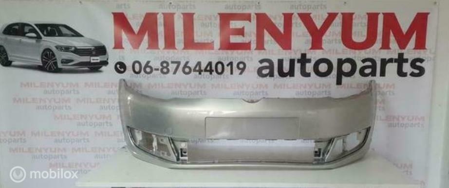 BUMPER VOLKSWAGEN CADDY NIEUW (2010-2015) LR7L, Auto-onderdelen, Ophalen of Verzenden, Nieuw, Voor, Bumper