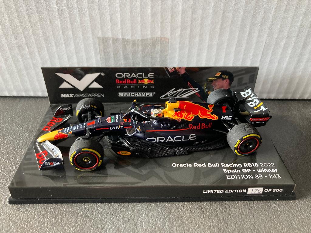 ✅ Max Verstappen 1:43 editie 89 Winner Spain GP 2022 RB18, Ophalen of Verzenden, Nieuw, Formule 1