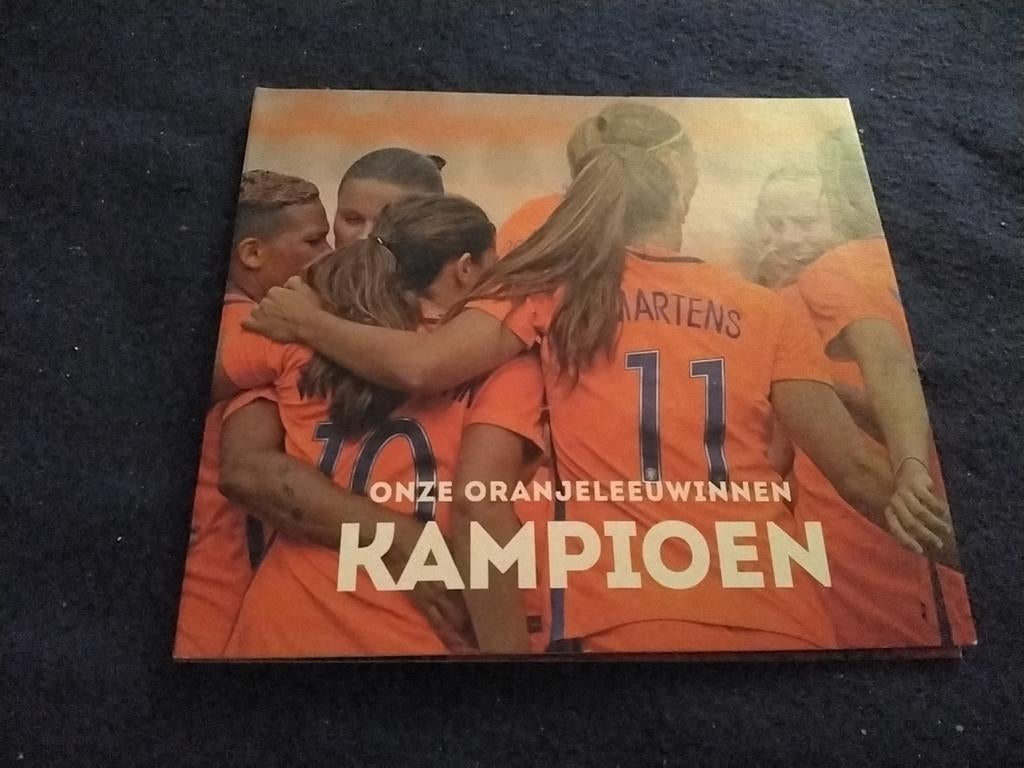 Zilveren zegel oranje leeuwinen, Verzenden