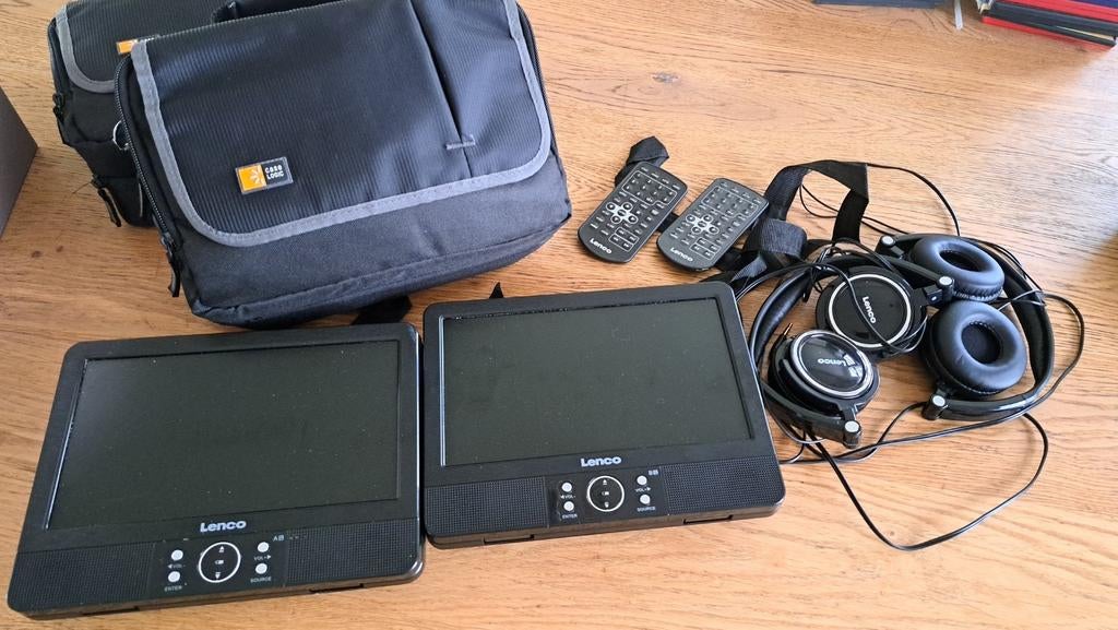 2 Lenco DVP-938 Portable DVD Spelers + Opbergtassen én DVD's, Gebruikt, Draagbaar, Ophalen of Verzenden, Overige merken