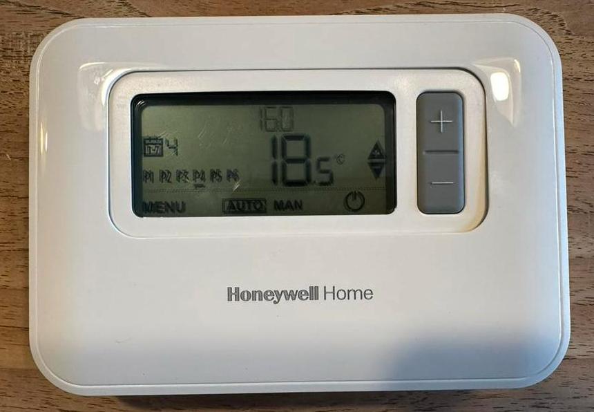 Honeywell Home klokthermostaat, Doe-het-zelf en Verbouw, Thermostaten, Ophalen of Verzenden, Zo goed als nieuw