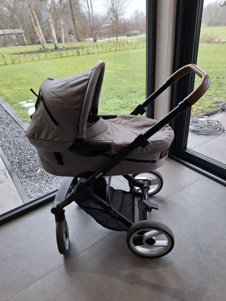 Mutsy 4-rider, combi reiswieg/buggy, met adapters + luiertas, Kinderen en Baby's, Kinderwagens en Combinaties, Gebruikt, Combiwagen