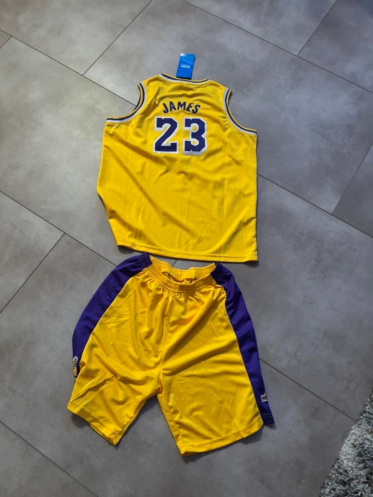 Basketbal tenue, Sport en Fitness, Basketbal, Ophalen of Verzenden, Nieuw, Kleding
