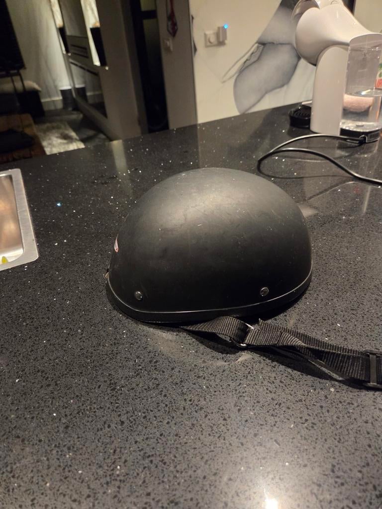 Helm, Fietsen en Brommers, Brommerhelmen, Ophalen of Verzenden, Gebruikt