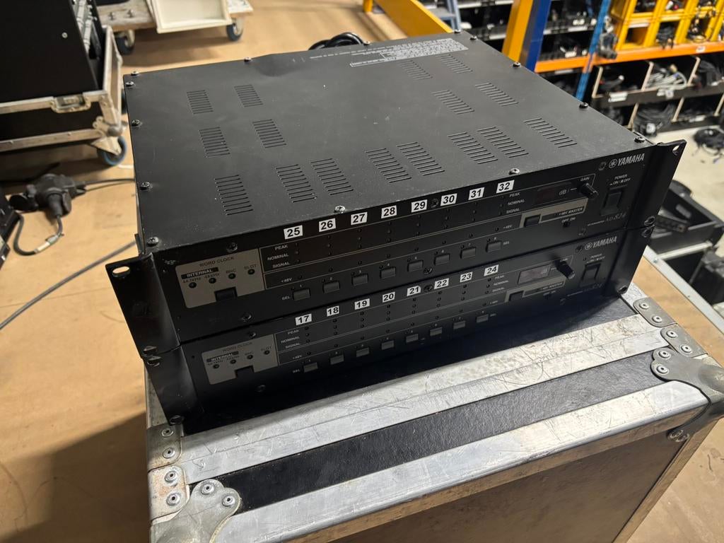 2x Yamaha ad824, Ophalen of Verzenden, Zo goed als nieuw, Audio