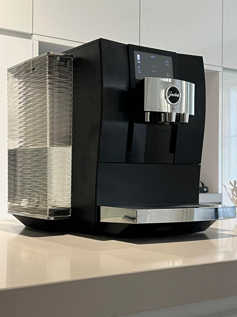 Jura Z10 aluminium black eb uitvoering nieuwste!!, 10 kopjes of meer, Ophalen, Nieuw, Koffiemachine