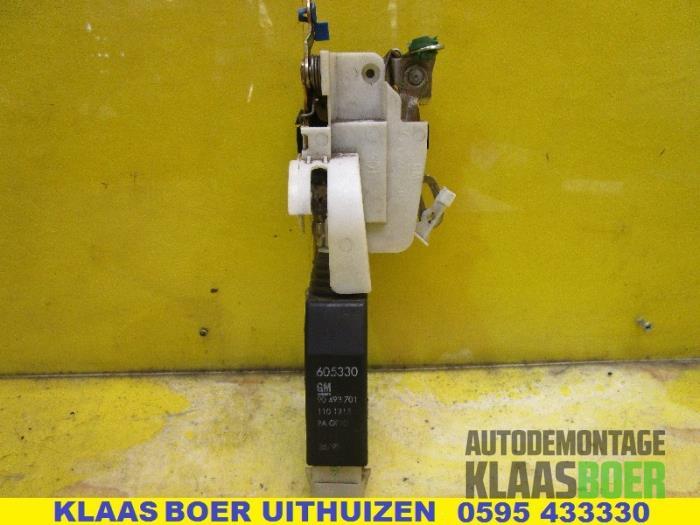 Deurslot Cilinder links van een Opel Corsa, Auto-onderdelen, Ophalen of Verzenden, 12 maanden garantie, Gebruikt, Opel