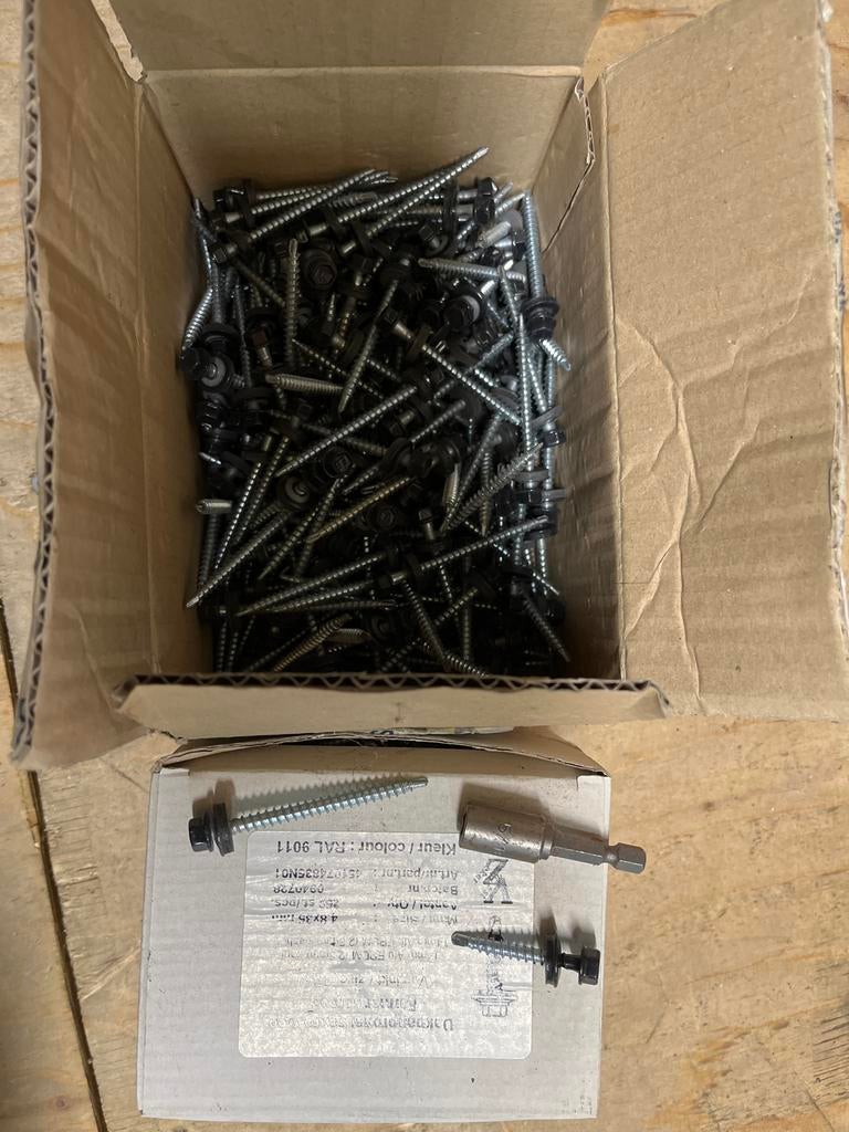 Zelfborende 4,8x35mm dakpanplaatschroeven met EPDM ring, Ophalen of Verzenden, Nieuw, Minder dan 50 mm, Schroeven