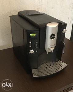 Jura E75 en E70 service gehad., Witgoed en Apparatuur, Koffiezetapparaten, Gebruikt, Gemalen koffie, Koffiebonen, Koffiemachine