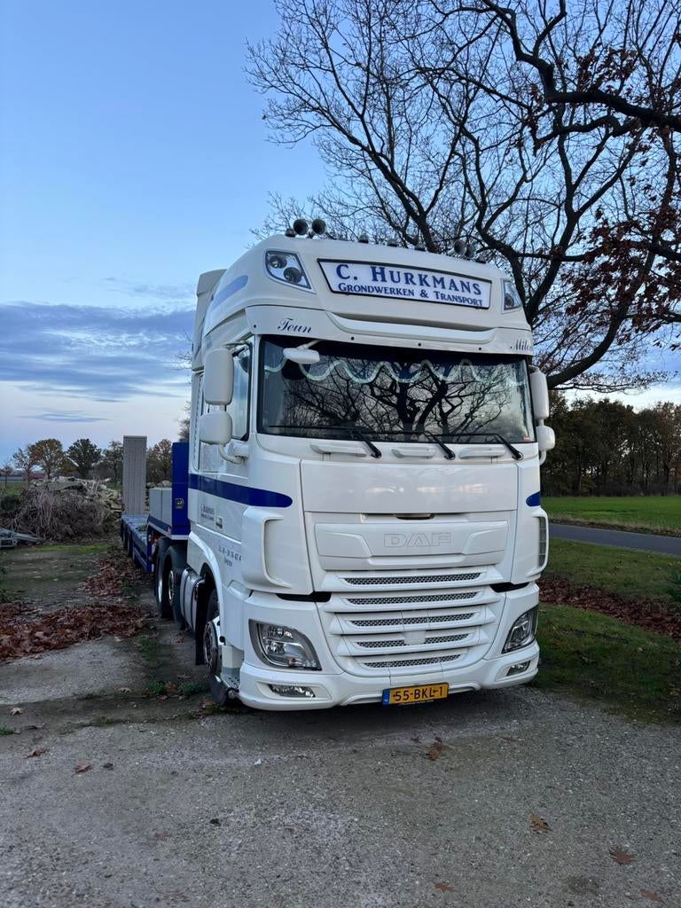 Daf xf 530 met Dieplader met nieuwe apk !!!, Automaat, Euro 6, Wit, Bedrijf