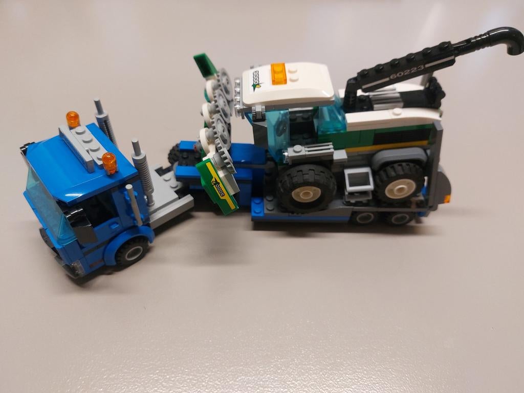 Lego City oogstmachine 60223 - compleet, Ophalen of Verzenden, Zo goed als nieuw, Complete set, Lego