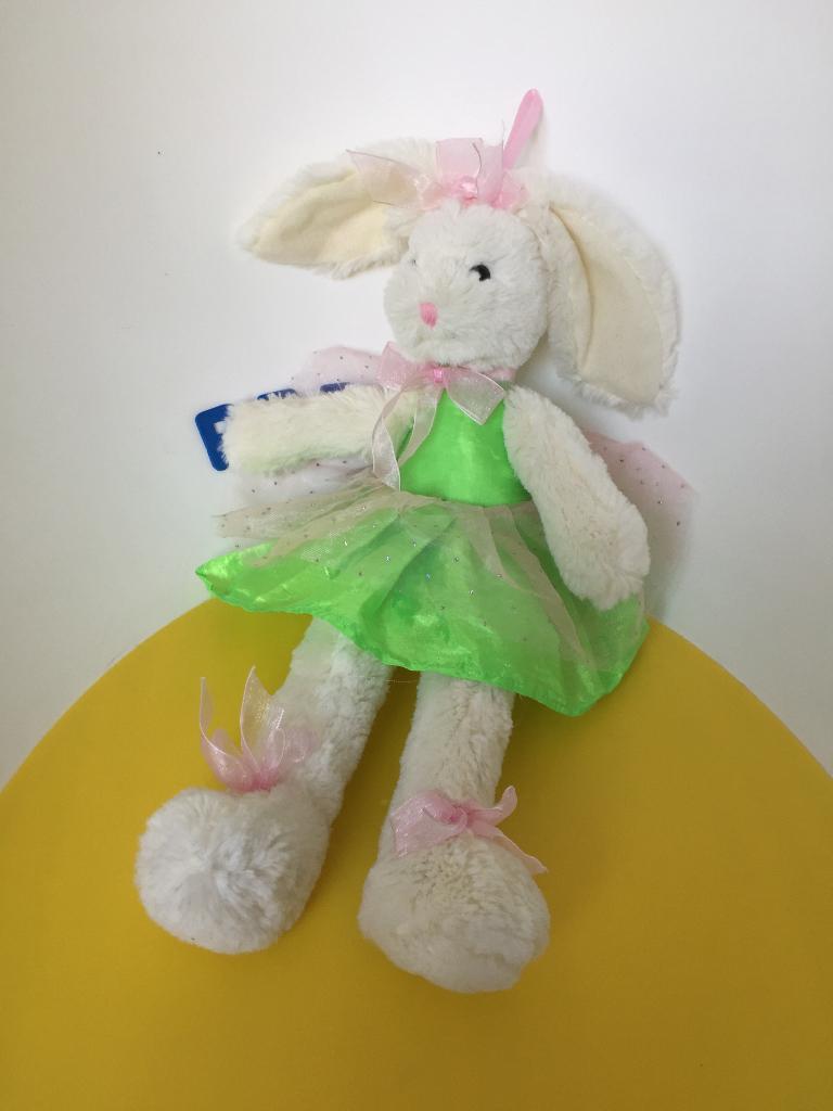 5159 primark ? konijn wit met balletjurkje, Kinderen en Baby's, Speelgoed | Knuffels en Pluche, Ophalen of Verzenden, Zo goed als nieuw