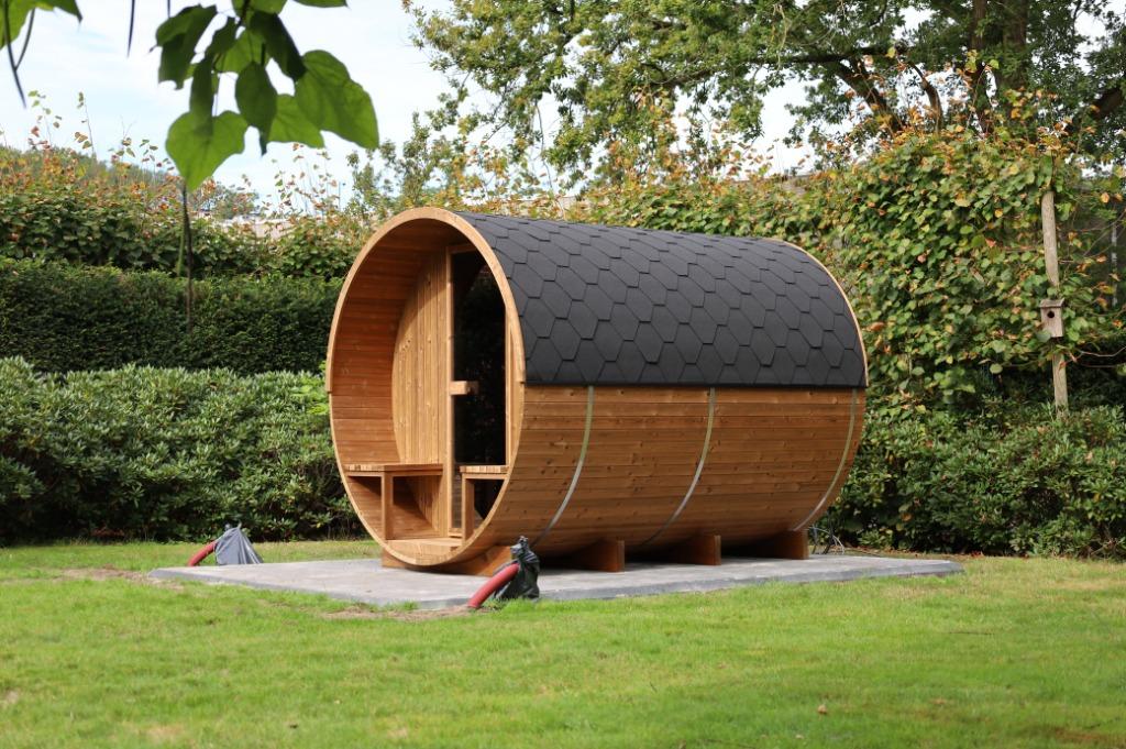 Barrel sauna inclusief opbouw op locatie, Ophalen of Verzenden, Nieuw, Fins of Traditioneel, Complete sauna