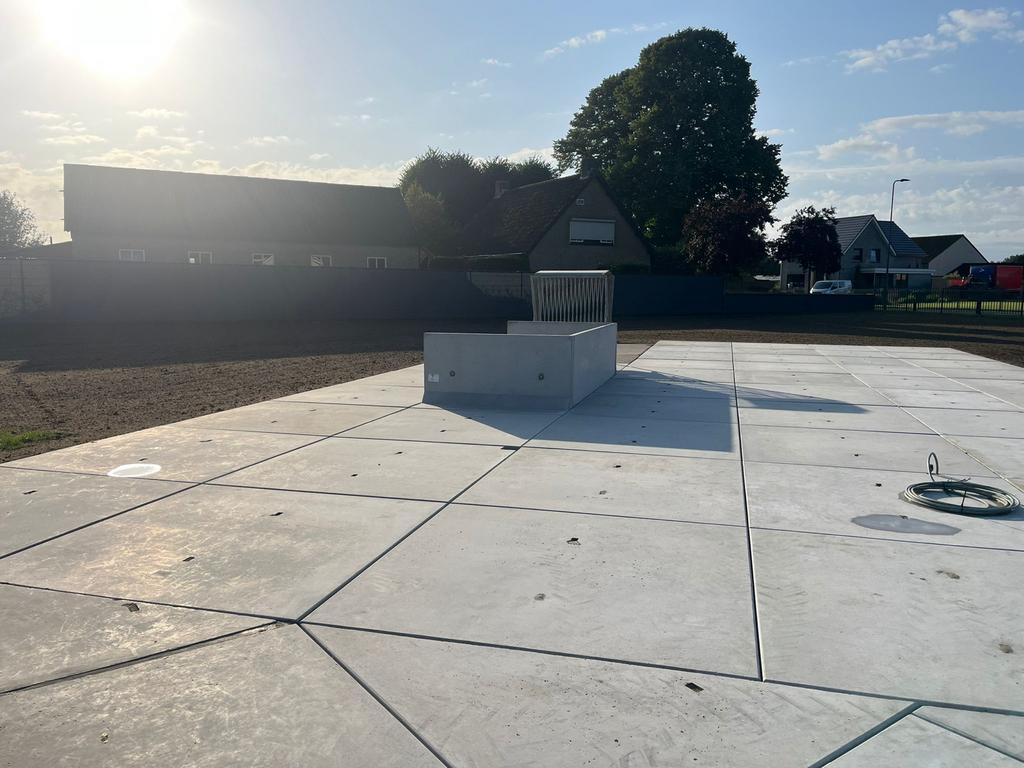 Betonplaten stelconplaten industrieplaten winter aanbieding!, Tuin en Terras, Overige typen, Nieuw, Ophalen of Verzenden, 10 m² of meer