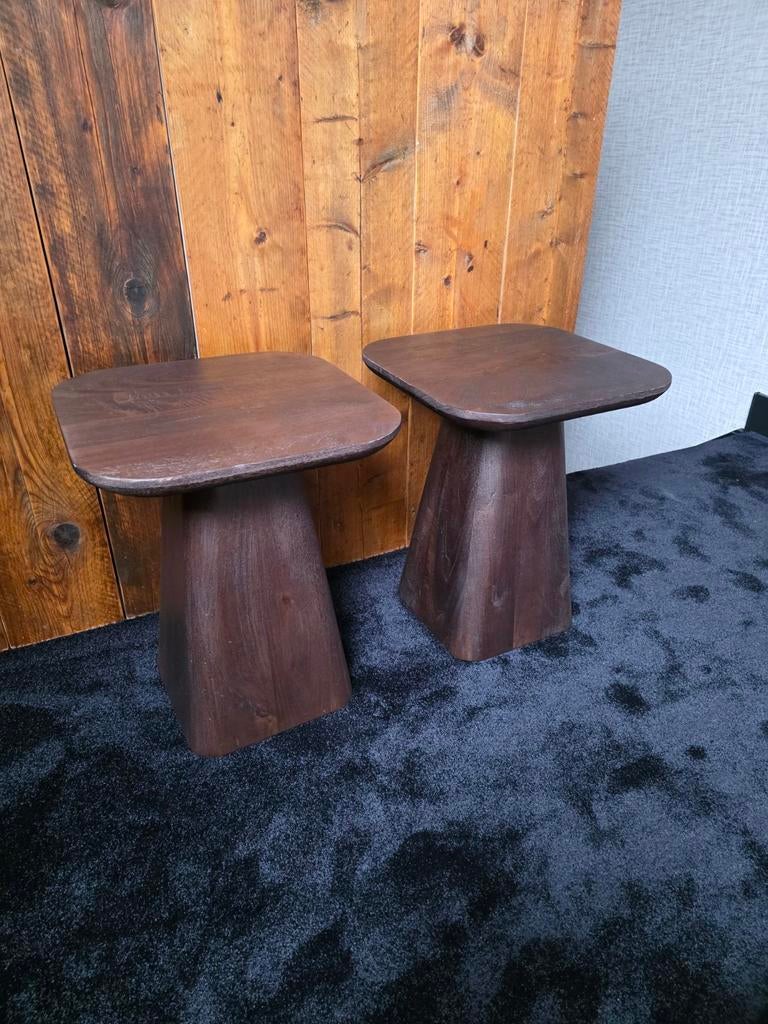2 Nieuwe bijzettafels / nachtkastjes 40x40x50cm, 45 tot 60 cm, Minder dan 55 cm, Vierkant, Nieuw