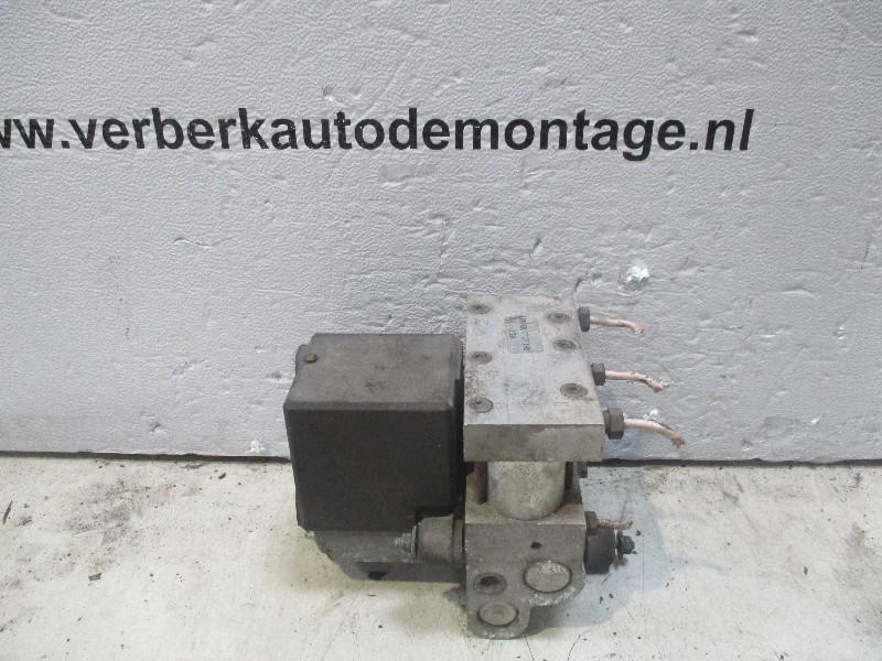 Abs Pomp Volvo 940 II (1995-01/1998-10) 0265205010, Gebruikt, Bosch Engineering GmbH, Robert-Bosch-Allee 1, Abstatt 74232, , Duitsland