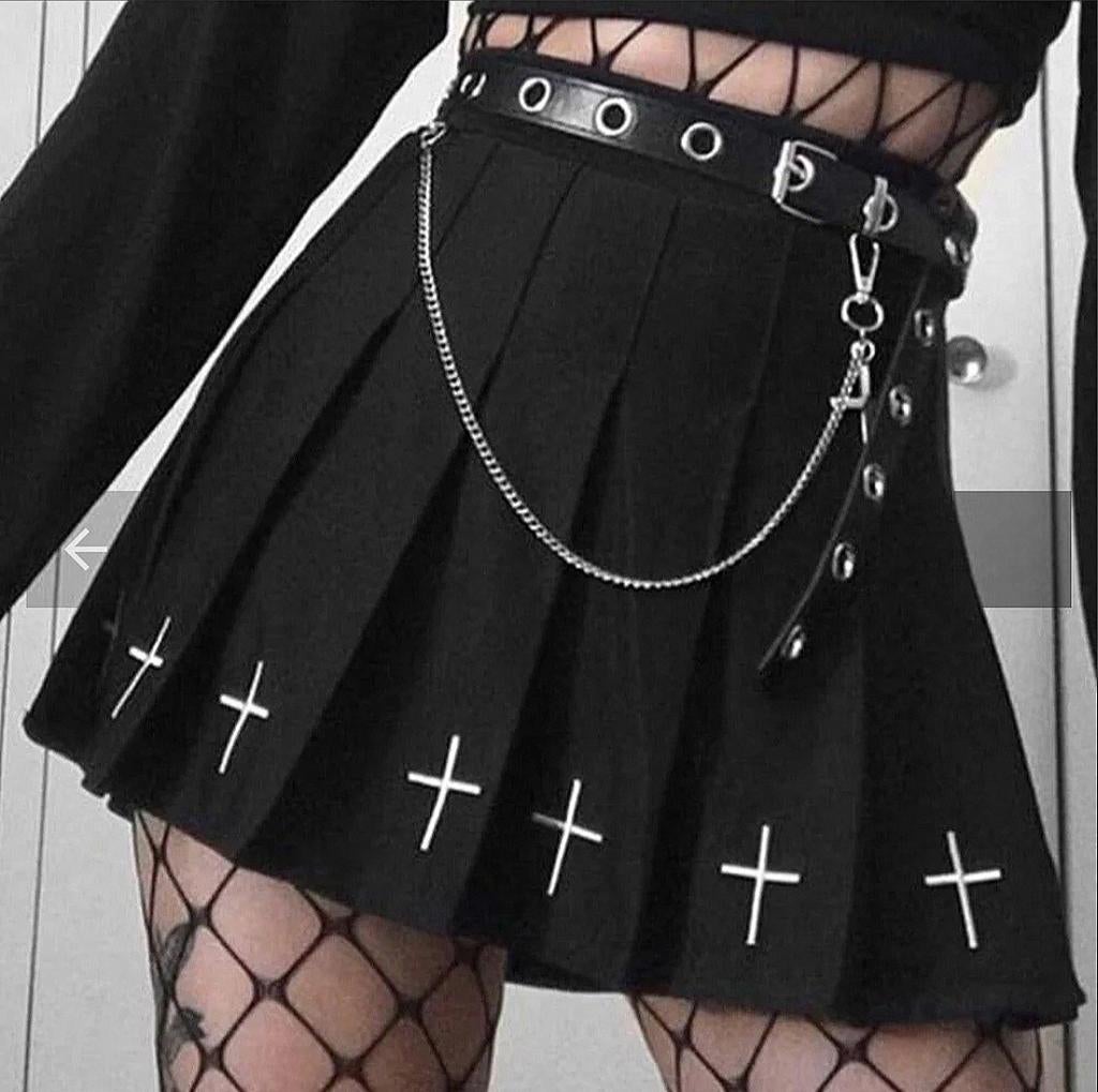 Gothic y2k zwarte geplooide minirok met kruis print, Maat 38/40 (M), Zwart, Ophalen of Verzenden, Zo goed als nieuw