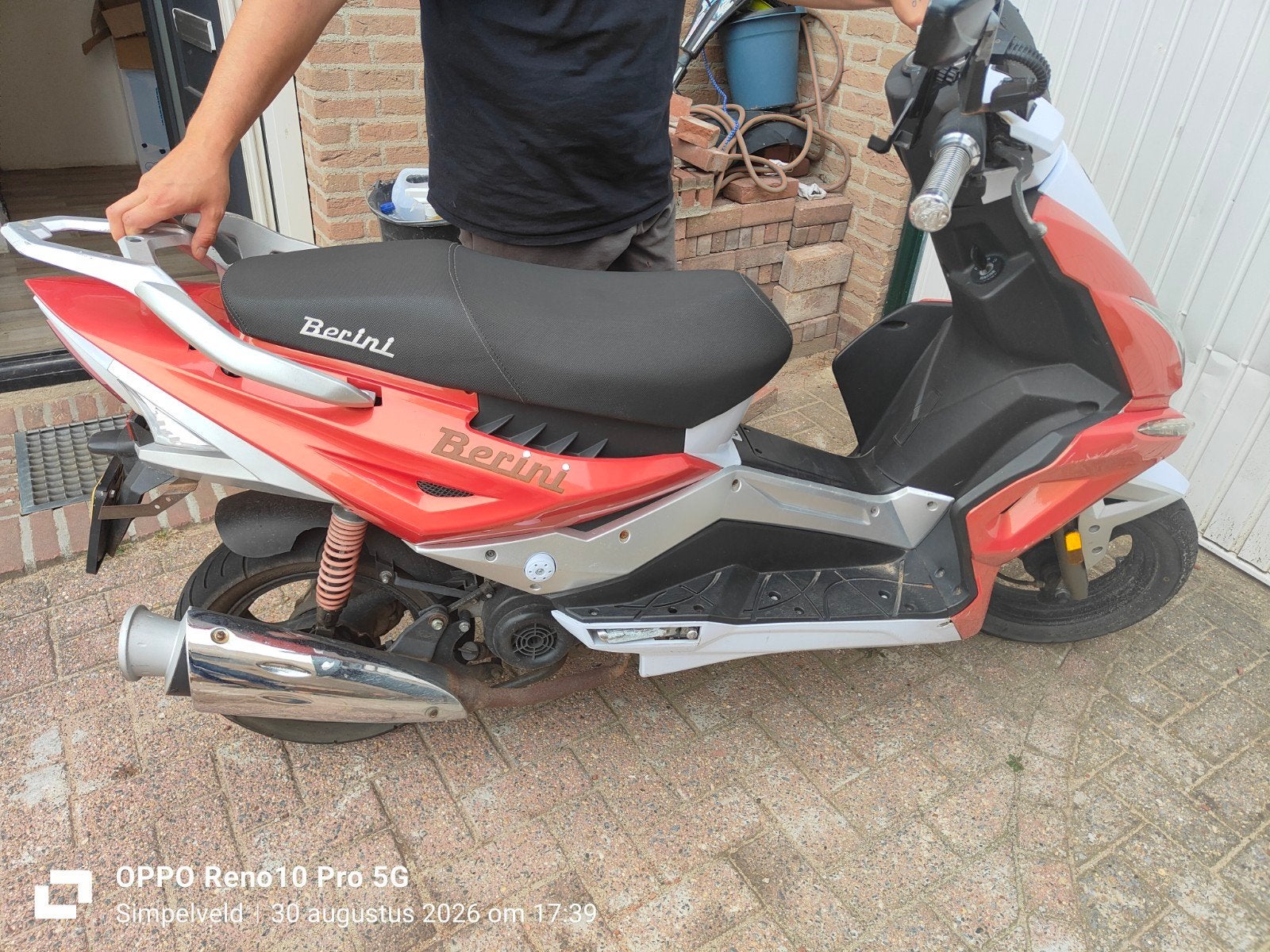 Berini scooter met kettingslot - Goede staat, Fietsen en Brommers, Scooters | Overige merken, Ophalen, Gebruikt, Benzine, Berini