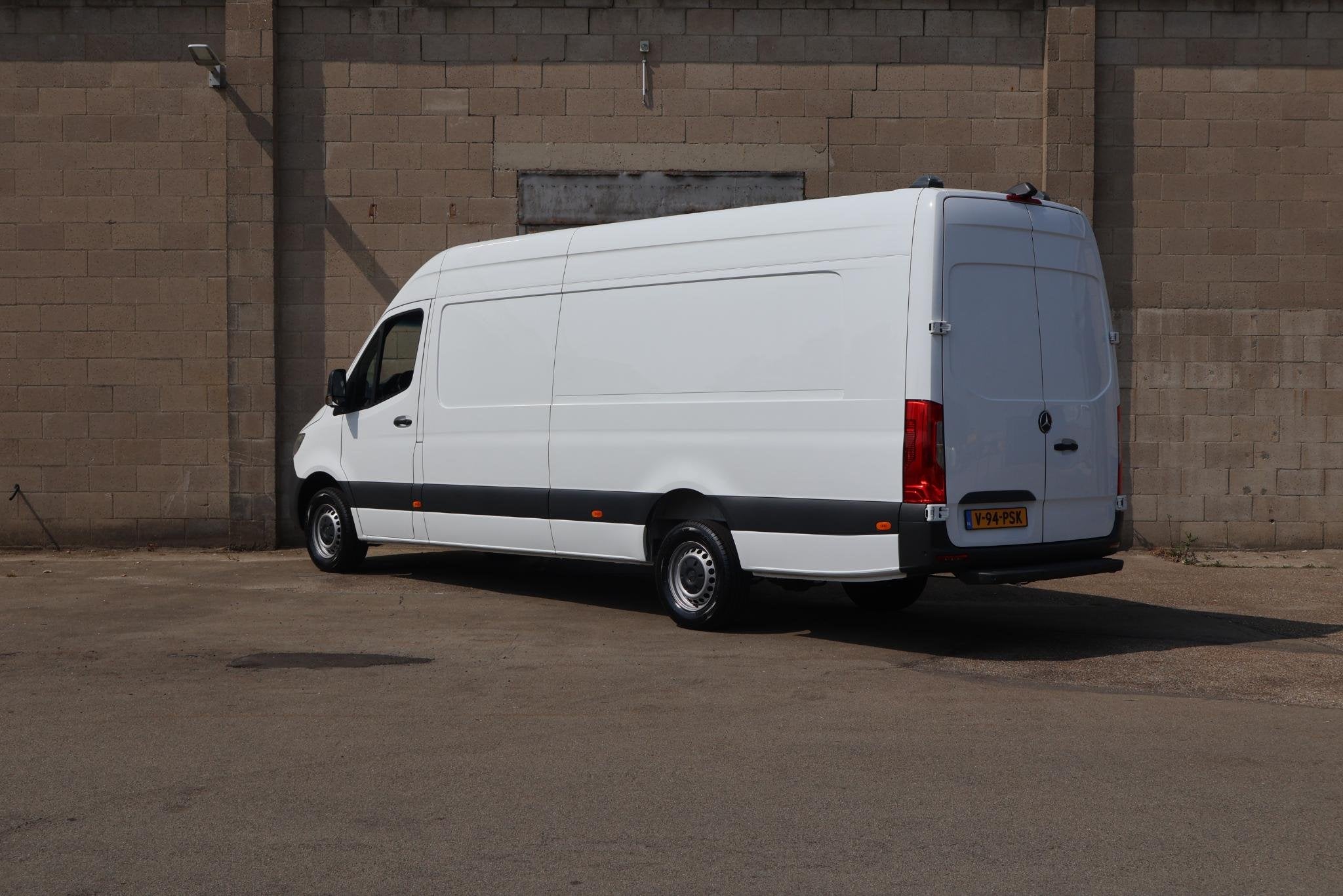 Mercedes-Benz Sprinter 319 CDI | L4 H2 | XXL | RWD | AUTOMAA, Automaat, Gebruikt, Euro 6, 2800 kg