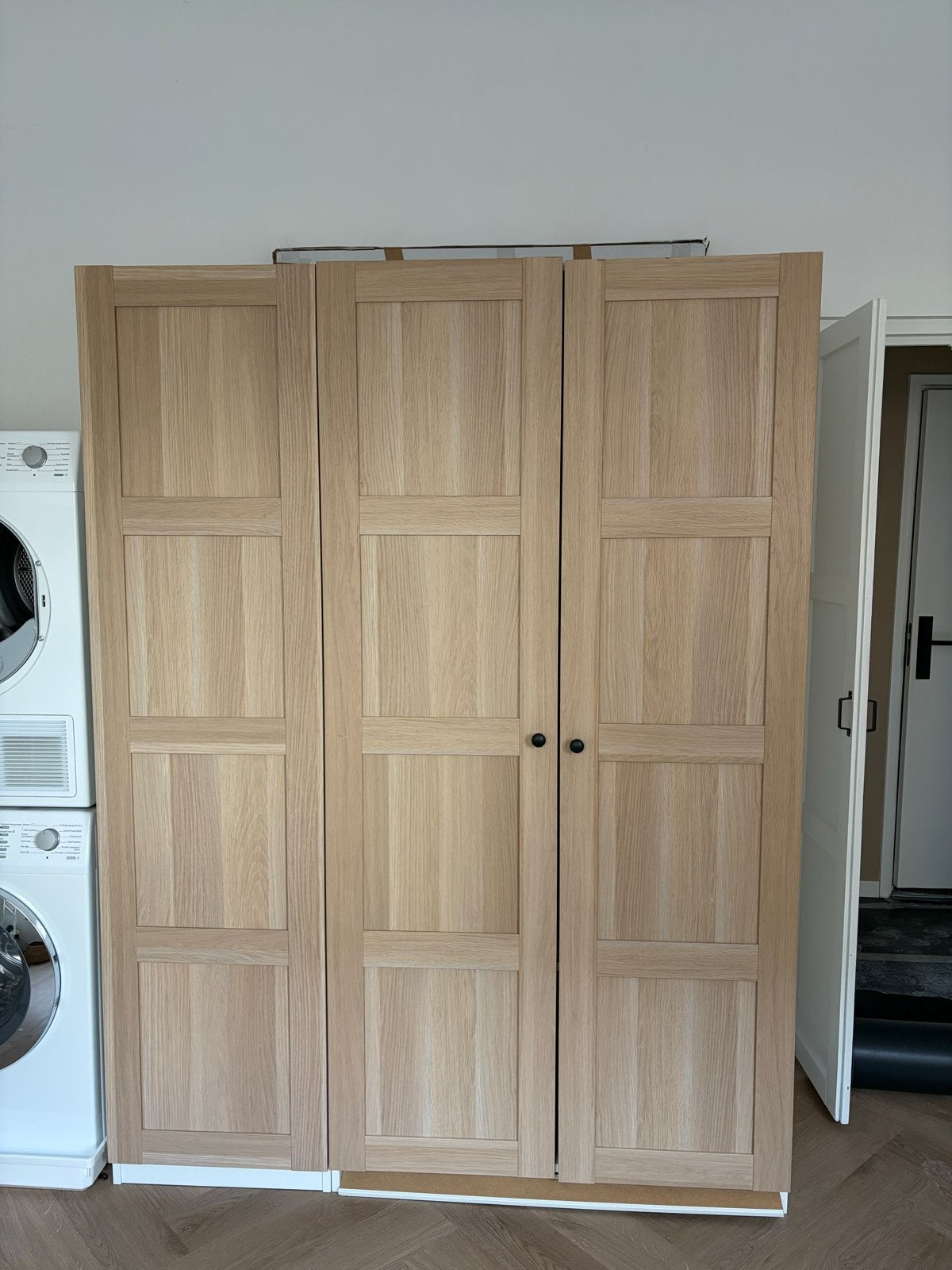 IKEA PAX Kledingkast met 3 deuren en planken, Ophalen, 100 tot 150 cm, 200 cm of meer, Zo goed als nieuw