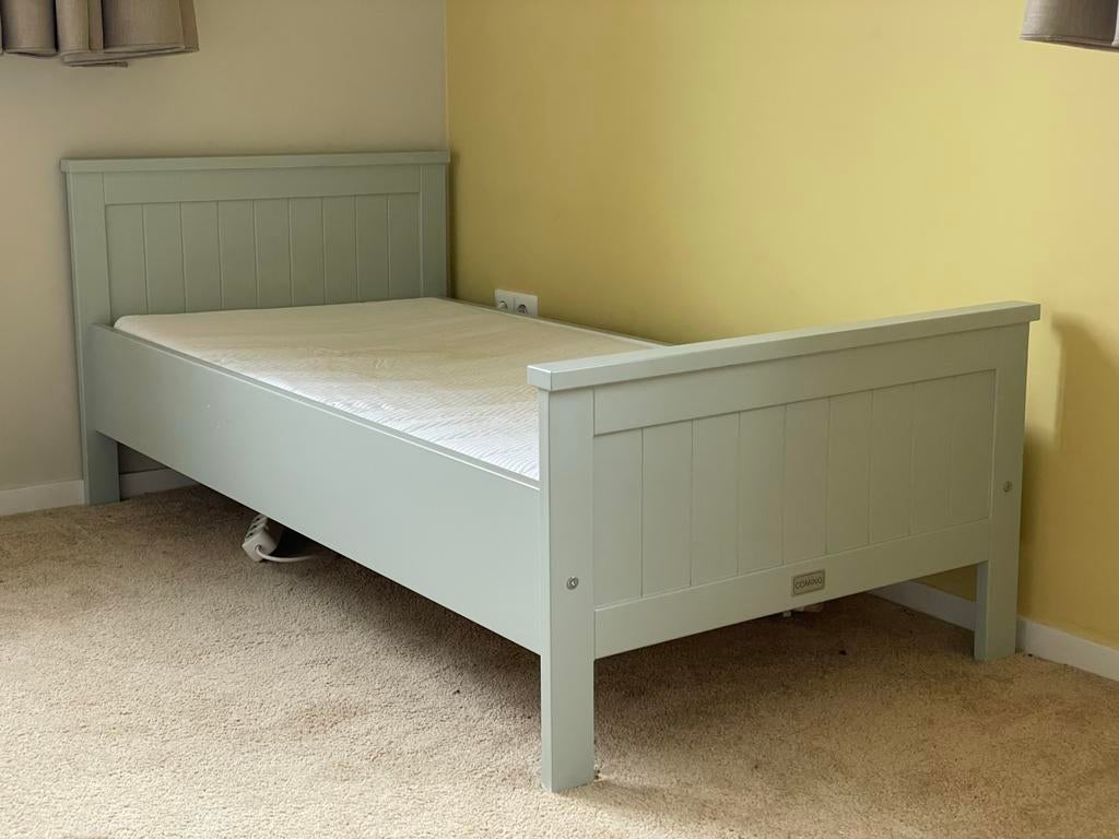 Coming Kids Peuterbed Mint 70x150 cm met matras en valhekje, Ophalen, 70 tot 85 cm, 140 tot 160 cm, Zo goed als nieuw