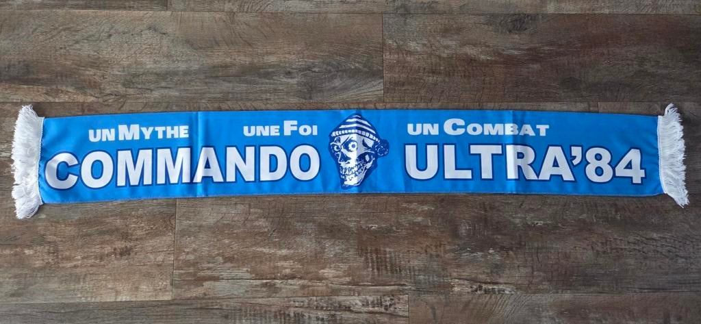 Sjaal Olympique Marseille, Verzamelen, Ophalen of Verzenden, Zo goed als nieuw, Buitenlandse clubs, Vaantje of Sjaal