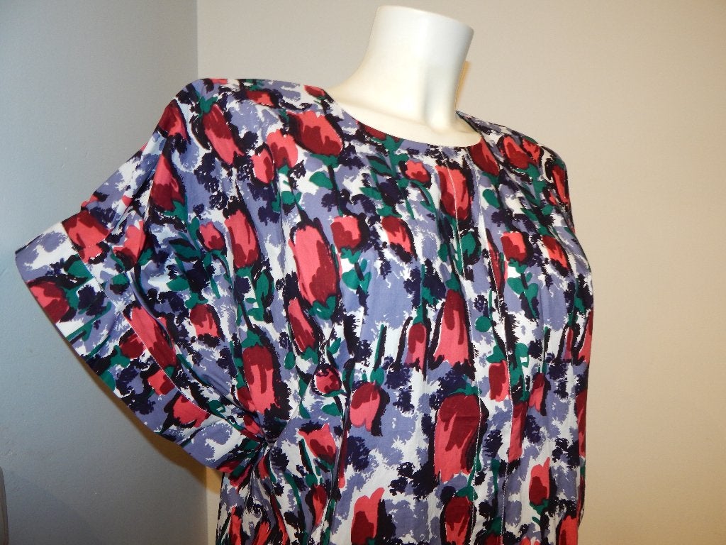 Marni design jurkje tulpen print kleurrijk aparte mouw IT 46, Kleding | Dames, Jurken, Maat 38/40 (M), Meerkleurig, Ophalen of Verzenden