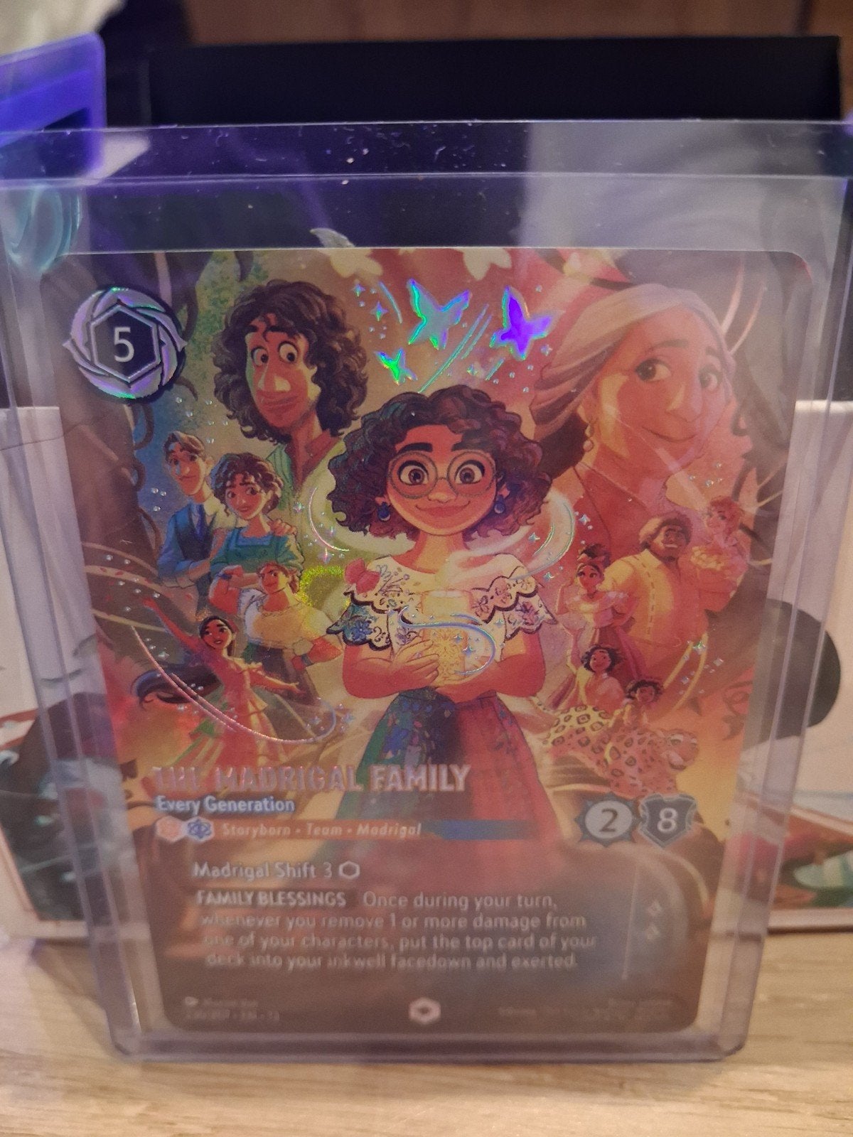 Disney Lorcana The Madrigal Family Every Generation Foil, Ophalen, Zo goed als nieuw, Losse kaart, Foil