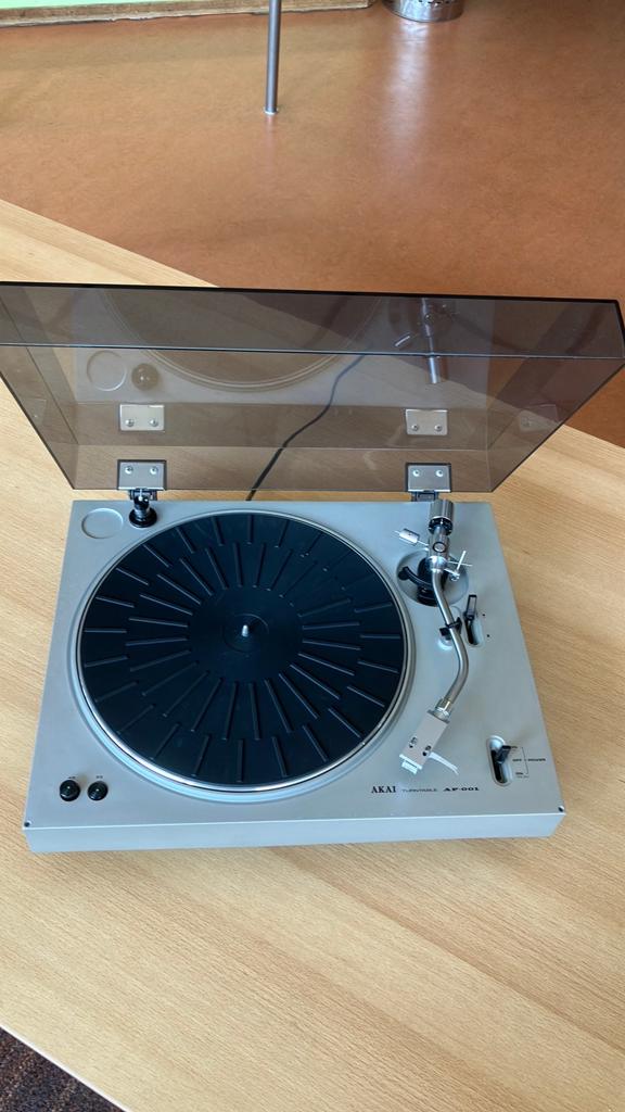Akai AP-001 platenspeler, Audio, Tv en Foto, Platenspelers, Ophalen of Verzenden, Gebruikt, Akai