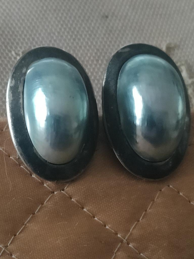 ? Oorclips met Mabe parels grijze parel, Verzenden, Zo goed als nieuw, Grijs, Zilver