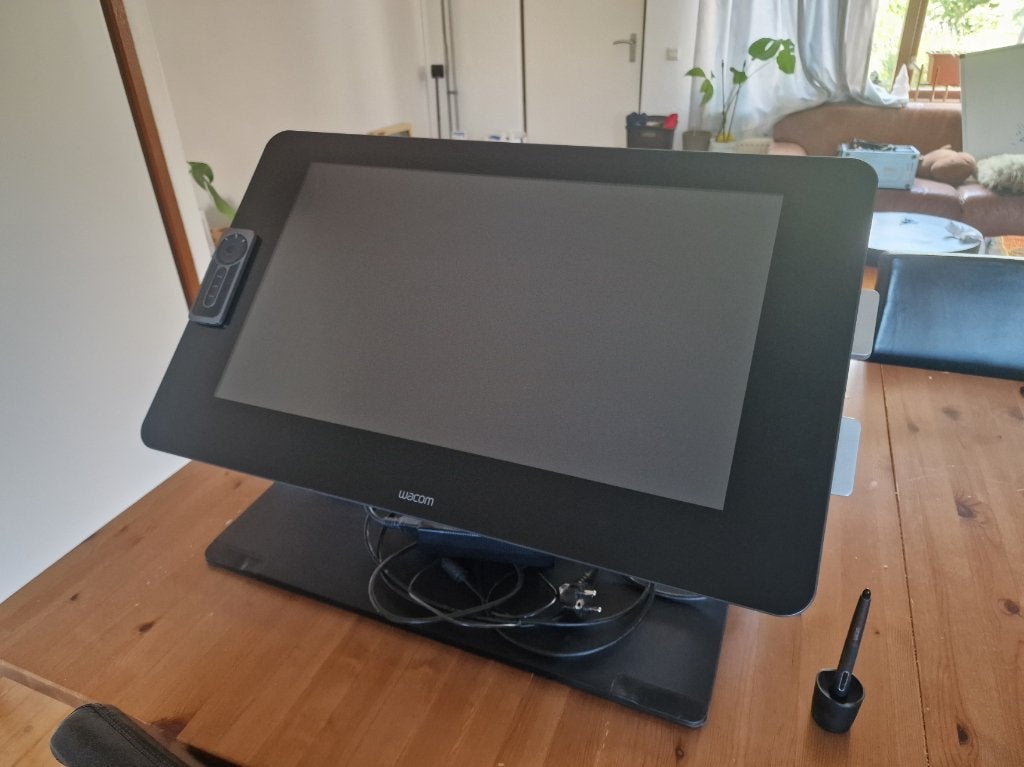 Cintiq 27QHD + Ergo Stand + ExpressKey Remote, Ophalen, Gebruikt, Bedraad, Wacom Cintiq