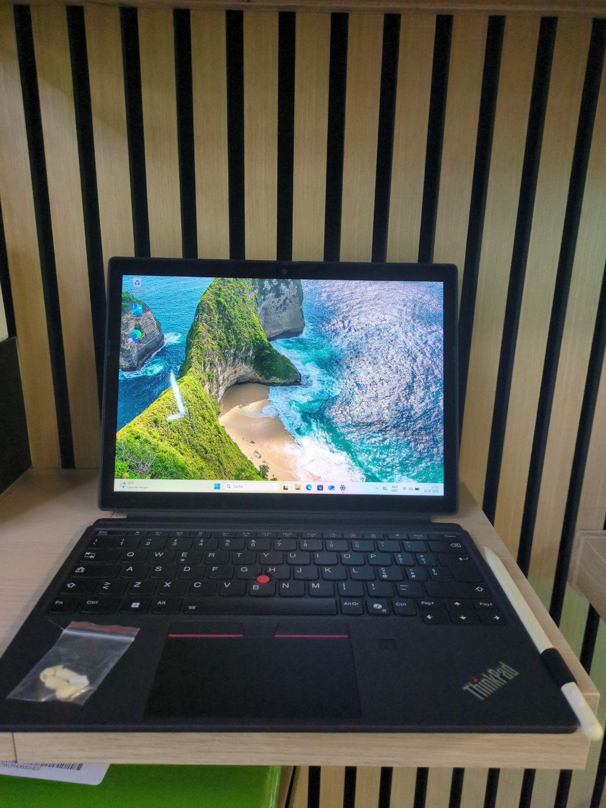 Lenovo ThinkPad X12 Detachable Gen1 i7 16GB 512GB + Acc., Apple, Zo goed als nieuw, SSD, Sales@secondlifetechnology.be