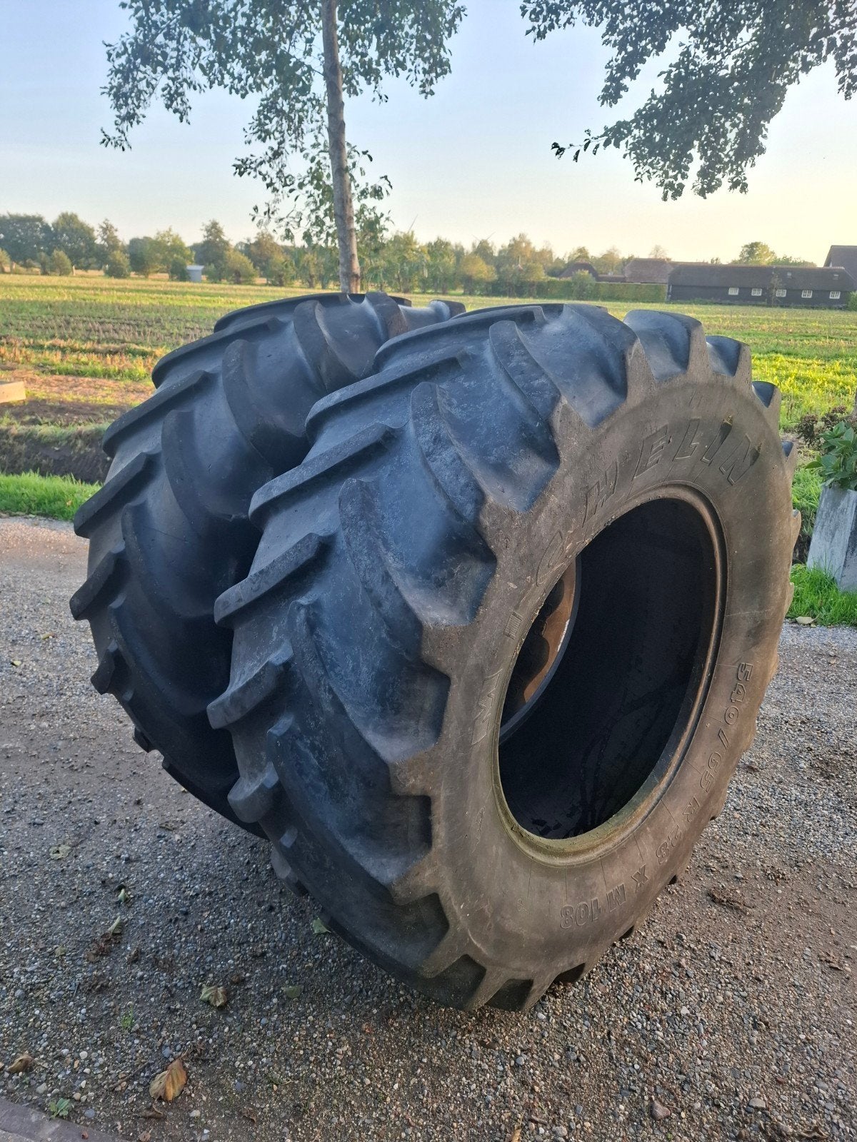 Michelin 540 65 r28 xm 108, Zakelijke goederen, Ophalen of Verzenden