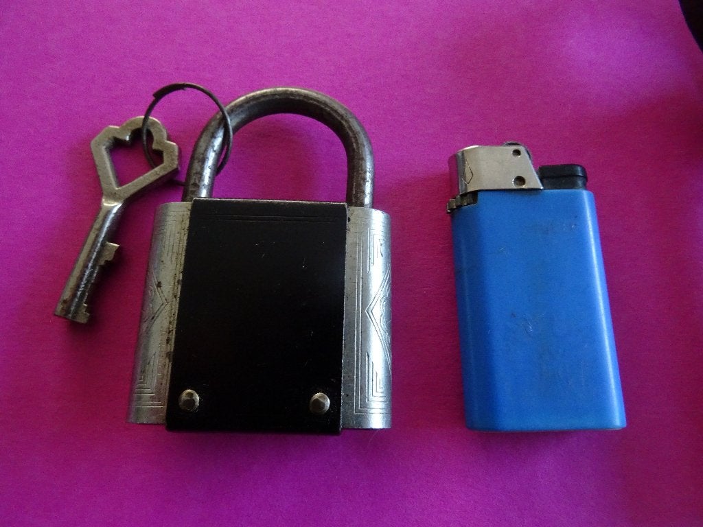OUD ANTIEK HANGSLOT + SLEUTEL SLOT BURG HANGSLOTEN SLOTEN, Ophalen of Verzenden