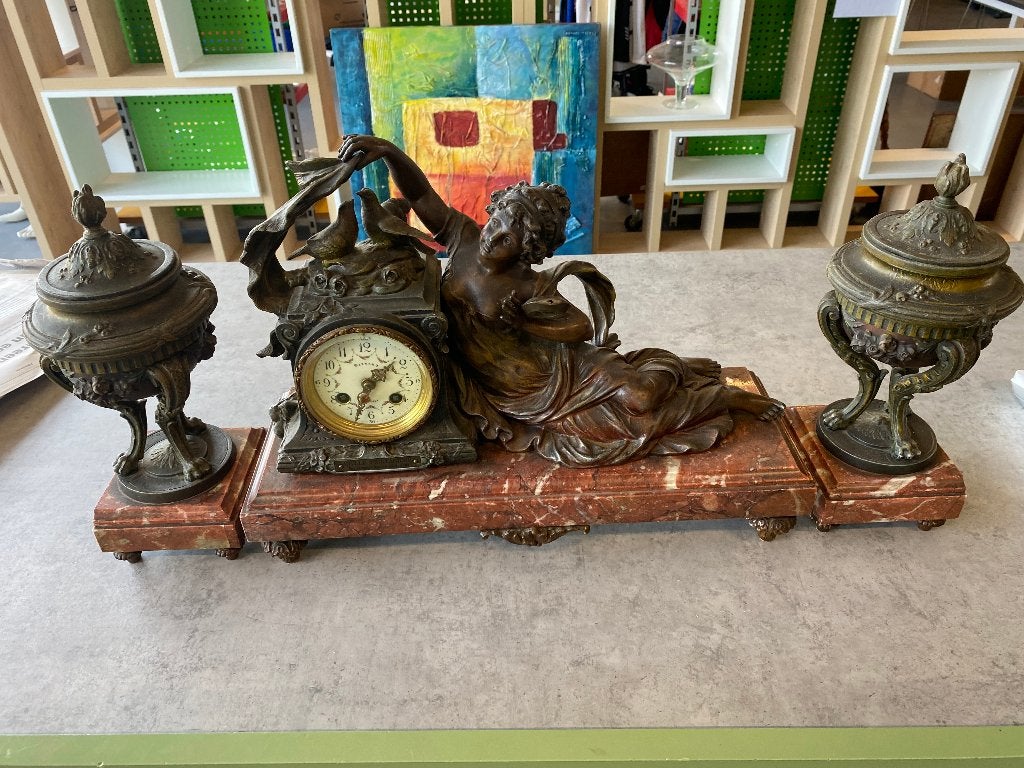 Franse pendule met sierurnen,  Frankrijk, Antiek en Kunst, Antiek | Klokken, Ophalen of Verzenden