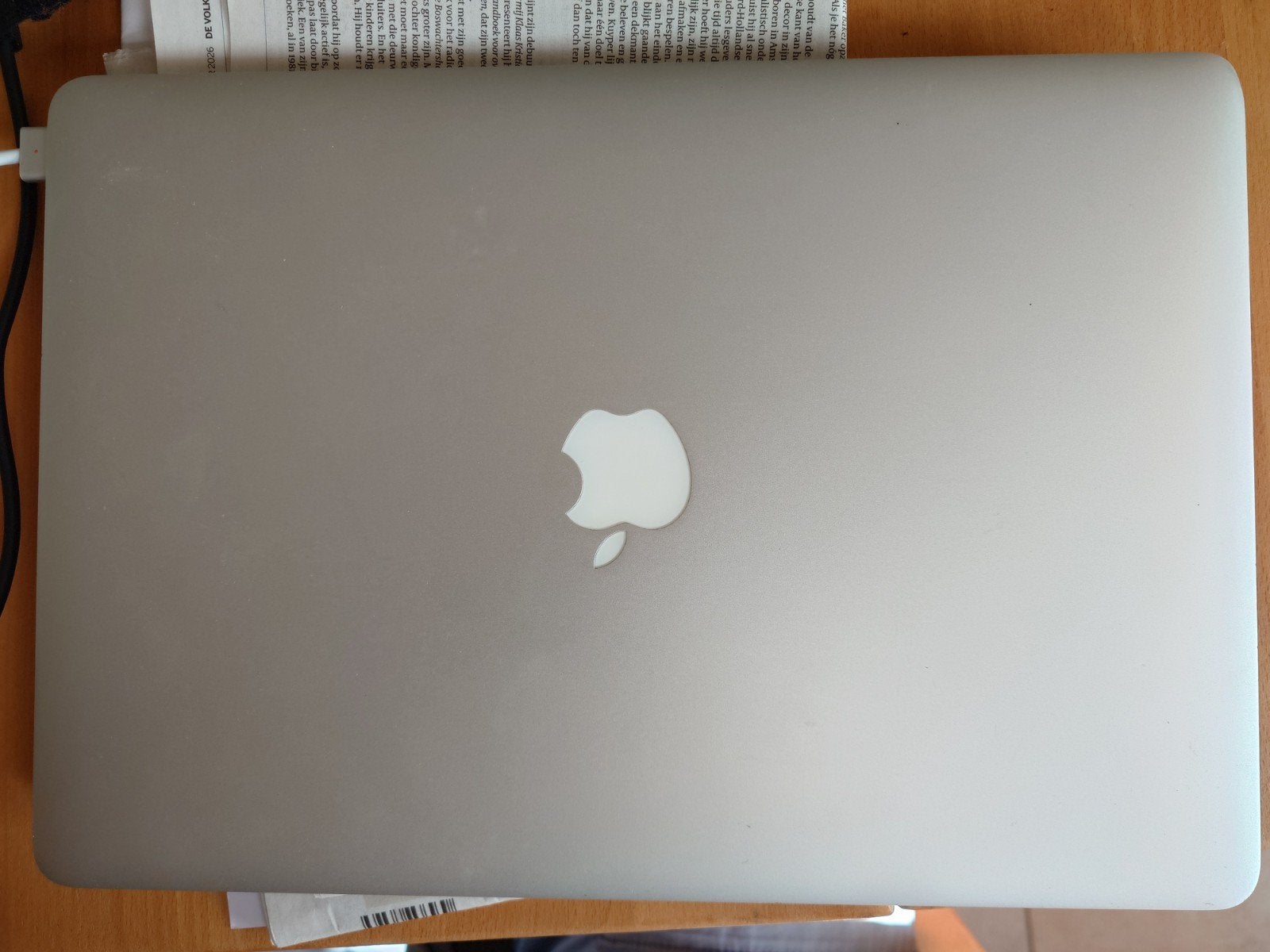 Foto 5 van MacBook Pro 15 inch (2012) - werkend, maar slechte accu.