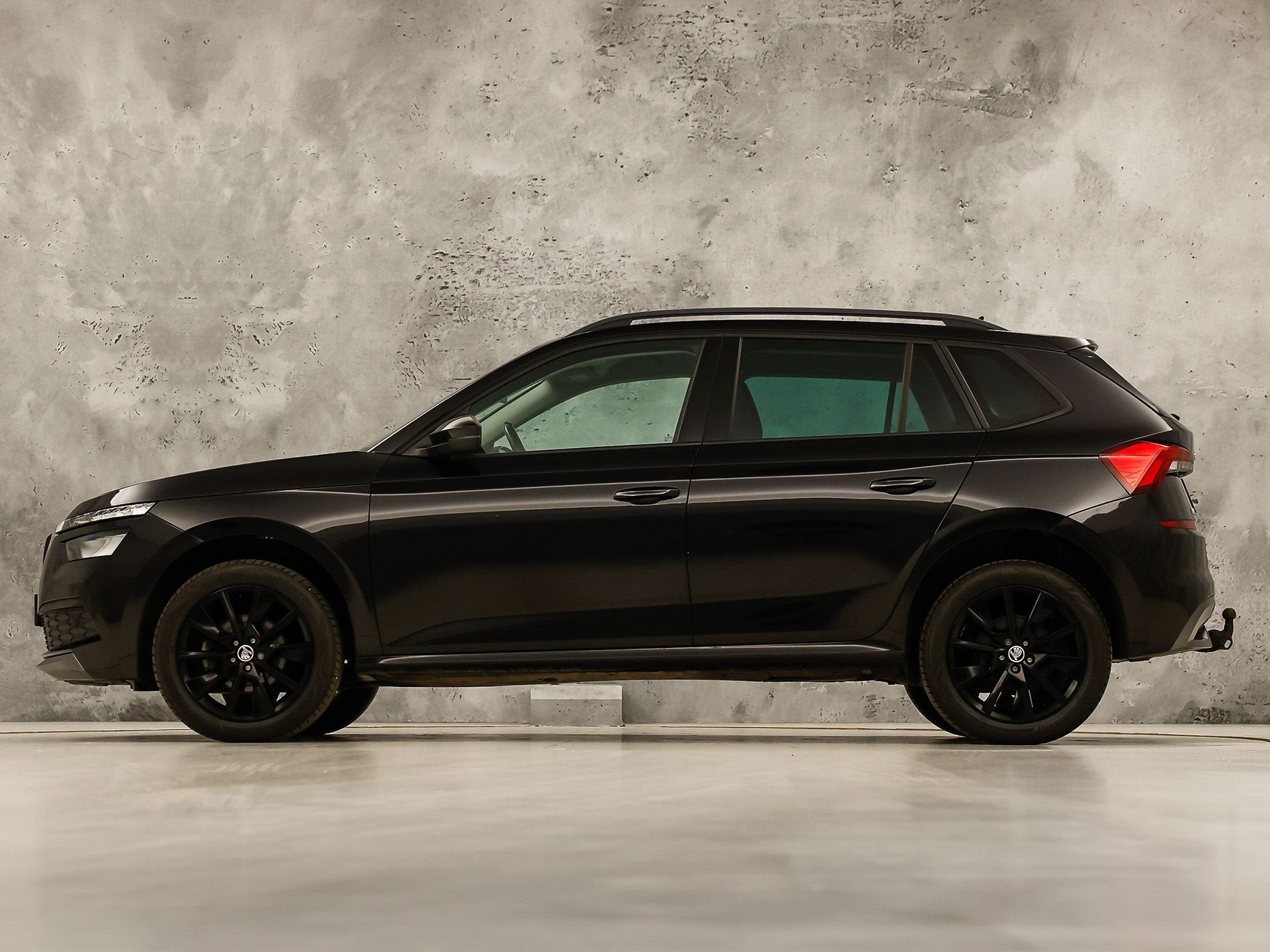 Skoda Kamiq 1.0 TSI Black Sport (NAP, VIRTUAL COCKPIT, APPLE, 12 maanden, Stof, Gebruikt, Origineel Nederlands