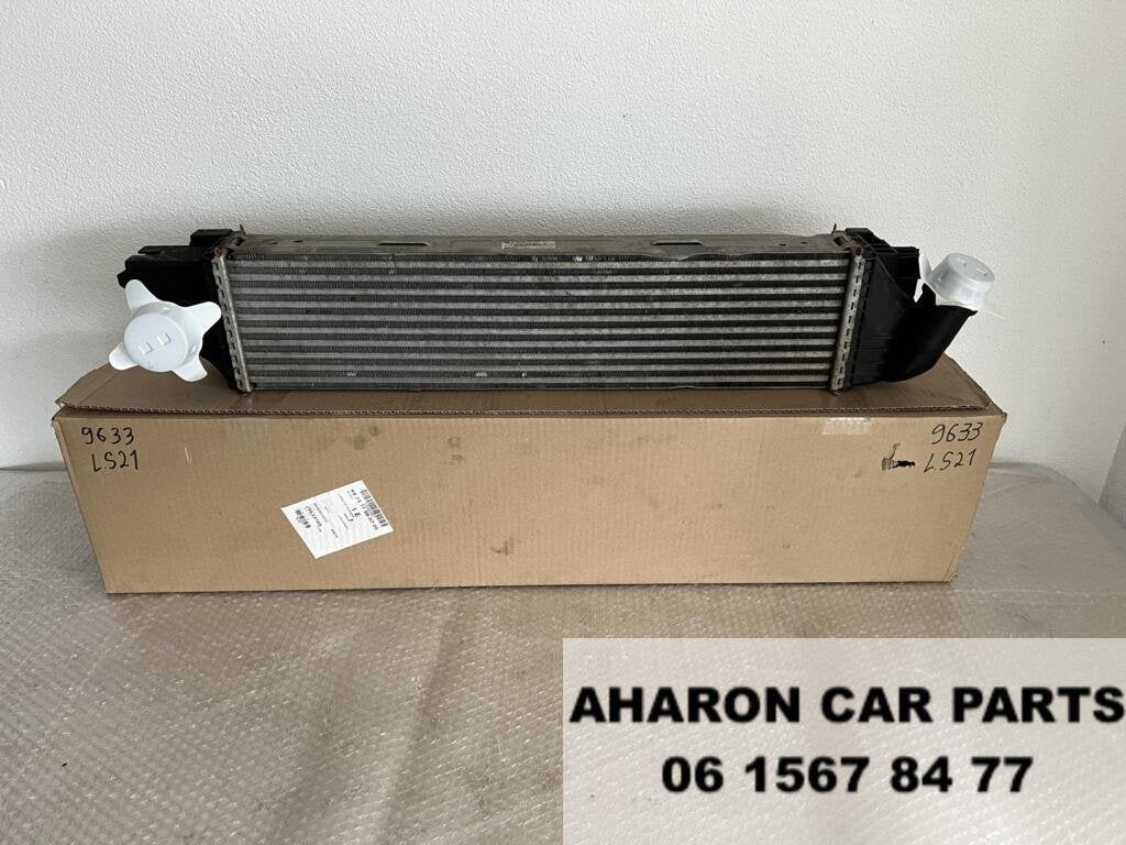 Renault Trafic Fiat TALENTO Intercooler 93868350 Opel VIVARO, Gebruikt, Ophalen of Verzenden