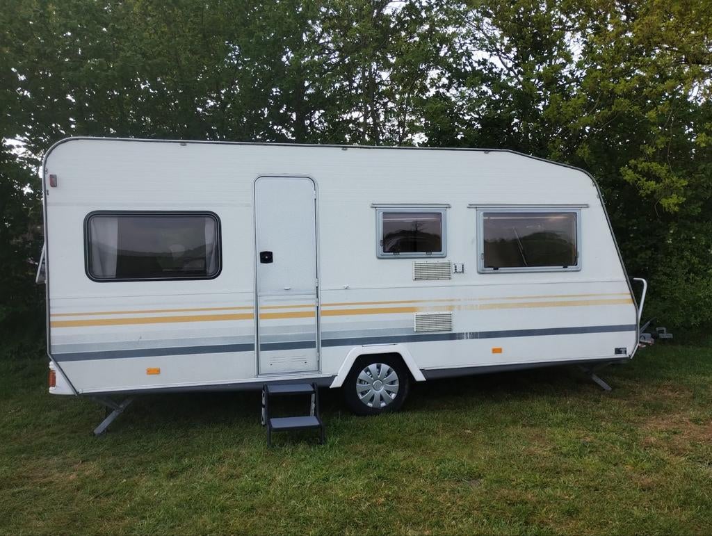 Caravan Knaus Sideind, Caravans en Kamperen, Rondzit, Particulier, 500 - 750 kg, Knaus