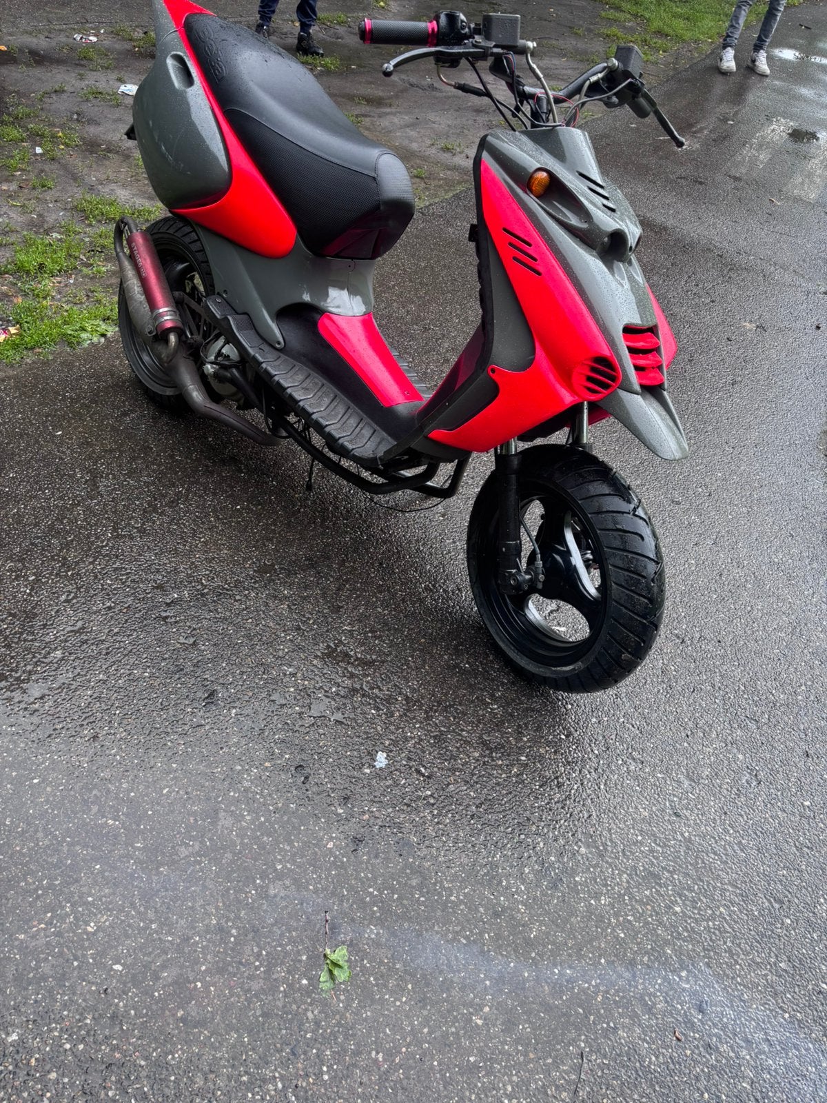 Beta ark 70cc dubbeldisc lc, Fietsen en Brommers, Brommeronderdelen | Scooters, Ophalen, Zo goed als nieuw, Blok, Beta