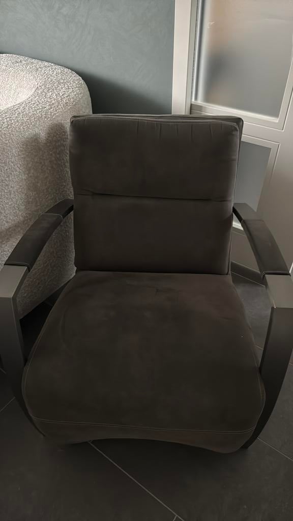 Mooie lounge stoel, Ophalen, Kunststof, 75 tot 100 cm, Zo goed als nieuw