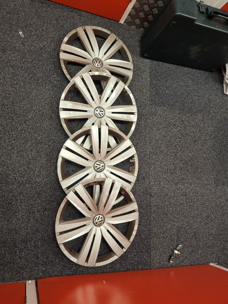 Te koop 4 zeer mooie wieldoppen 16 inch., Auto diversen, Wieldoppen, Ophalen of Verzenden, Zo goed als nieuw